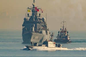 ウクライナとトルコの艦船、黒海で共同演習実施