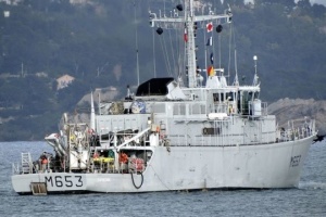 フランスの掃海艇「M653 Capricorne」がオデーサ港に寄港