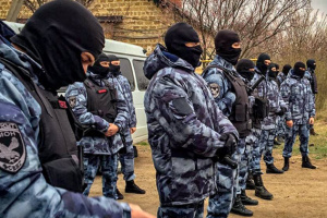 Силовики РФ провели обшук у голови мусульманської громади «Алушта»