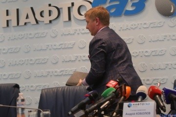Вероятность мала: Коболев оценил шансы на подписание транзитного контракта с РФ