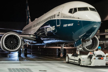 В Boeing пообещали сократить производство самолетов 737 MAX