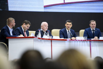 Гройсман відзначив перші ознаки змін на Тернопільщині