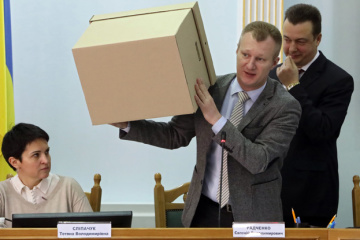 У ЦВК наголошують, що рахують голоси безпрецедентно швидко