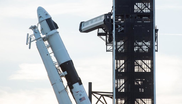 Запуск корабля Dragon компанії SpaceX відклали до 30 квітня