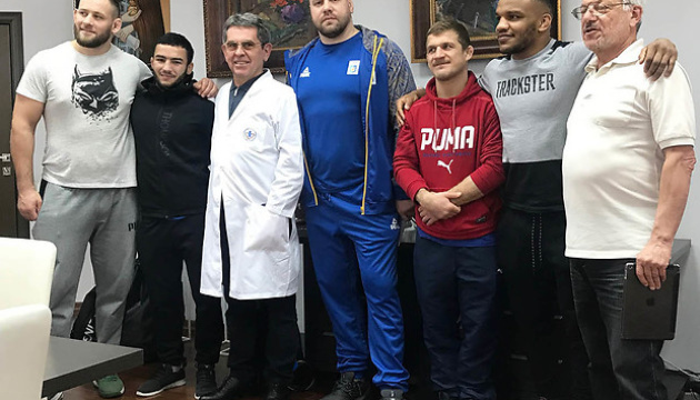 Провідні українські борці-класики пройшли поглиблене медичне обстеження Провідні українські борці-класики пройшли поглиблене медичне обстеження
