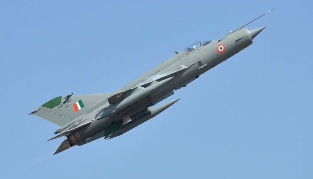 В Індії розбився винищувач МіГ-21