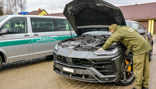 10 Mio. UAH schwere Lamborghini an Grenze zur Ukraine aufgehalten 