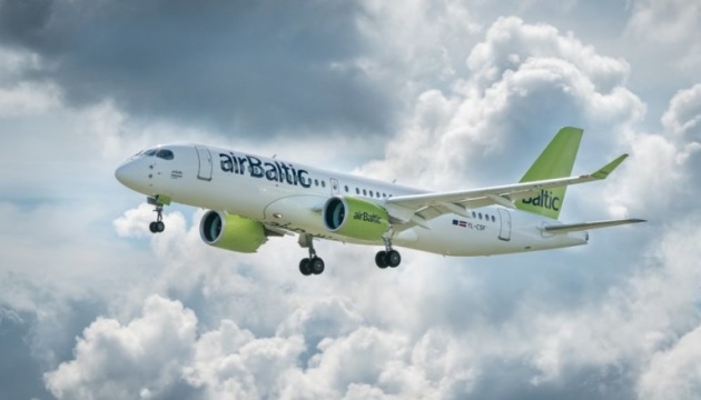 АirBaltic змінила правила перевезення ручної поклажі