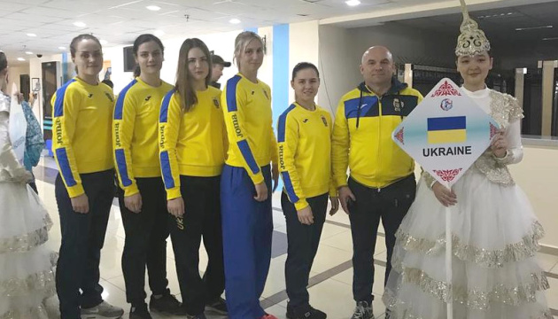 Бокс: три українки вийшли до півфіналу міжнародного турніру в Астані