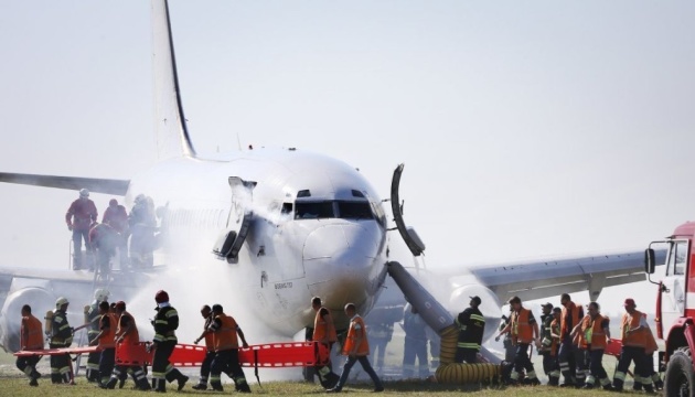 В Ірані загорівся літак зі 100 пасажирами на борту