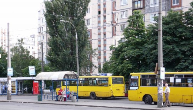 Стару будівлю на Подолі реконструюють під відділення екстреної меддопомоги Стару будівлю на Подолі реконструюють під відділення екстреної меддопомоги