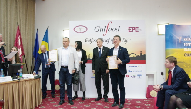 Los productores de alimentos de Ucrania amplían la cooperación con los Emiratos Árabes Unidos 
