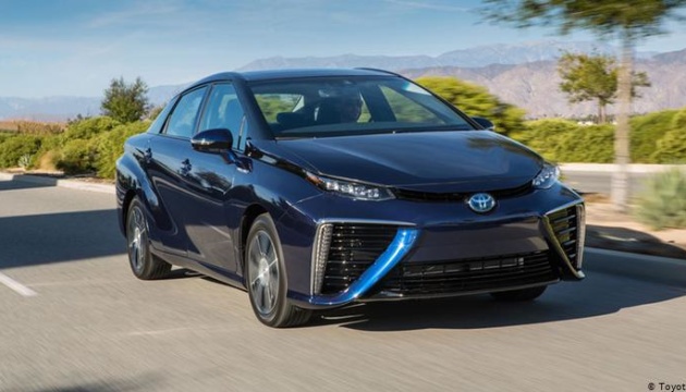 Toyota планує збільшити виробництво автомобілів на водні