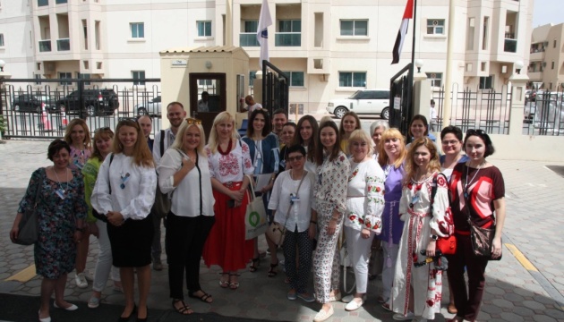 Українські вчителі обмінялися досвідом з освітянами у Дубаї