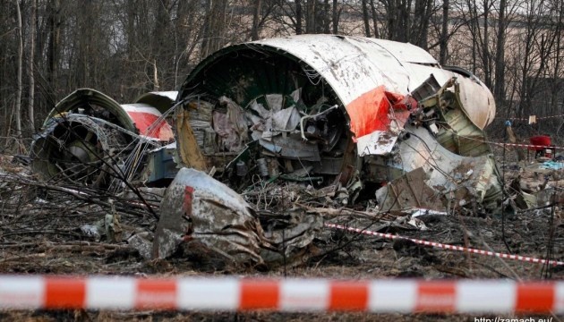 Brytyjscy eksperci znaleźli ślady trotylu we wraku samolotu Kaczyńskich 