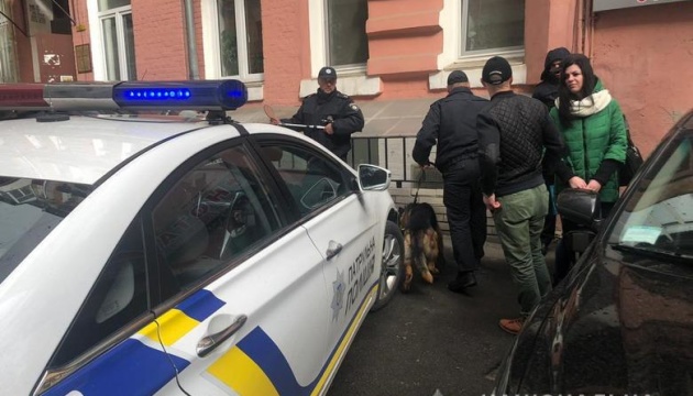Поліція не знайшла вибухівки у штабі Гриценка