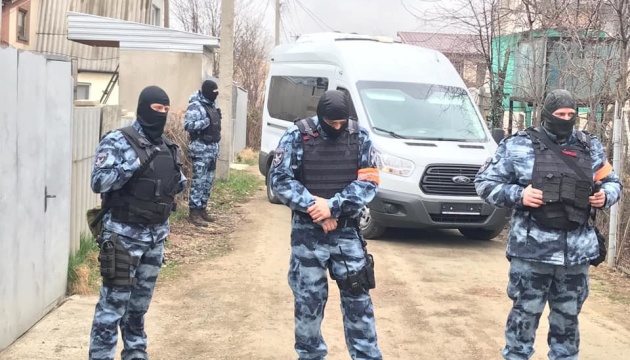 Обшуки в Криму: Чубаров закликає активістів фіксувати номери авто, фото та прізвища
