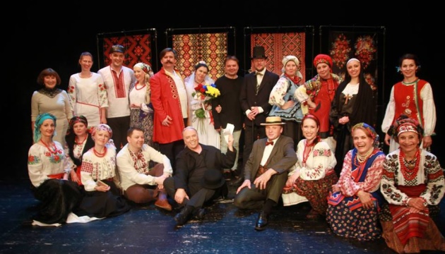 Український театр Фінляндії привітали з професійним святом