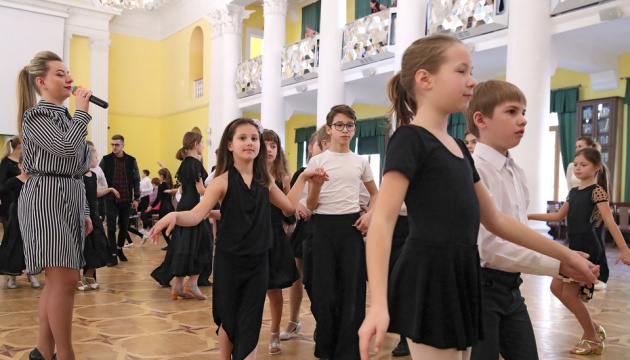На дитячому Віденському балу в Києві покажуть композиції за сюжетами казок