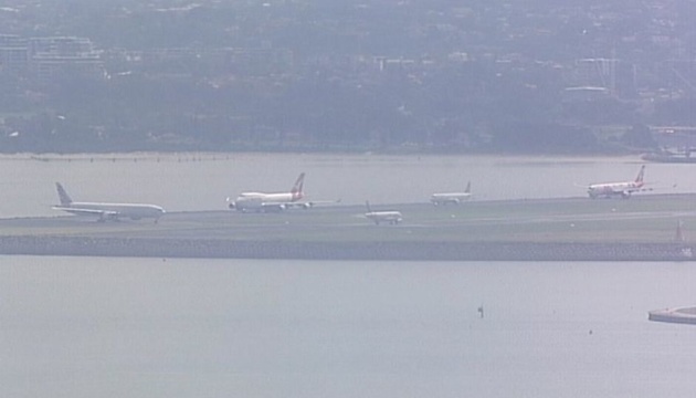 Аеропорт Сіднея частково евакуювали через задимлення