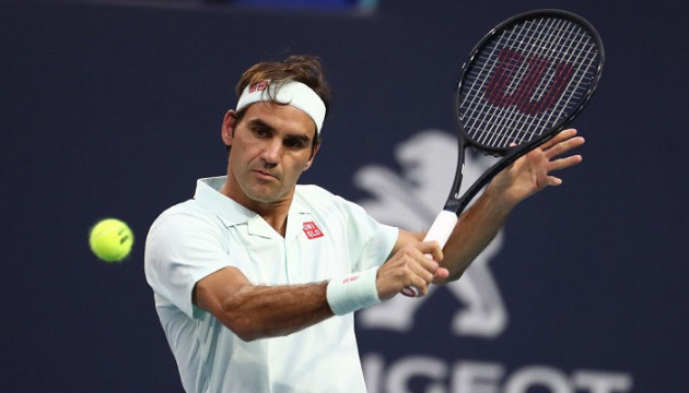Теніс: Федерер та Ізнер зіграють у фіналі турніру в Маямі