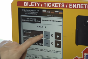 У громадському транспорті Варшави з’явилася українська мова