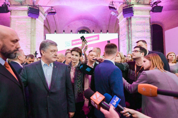 Порошенко після завершення голосування приїде до виборчого штабу