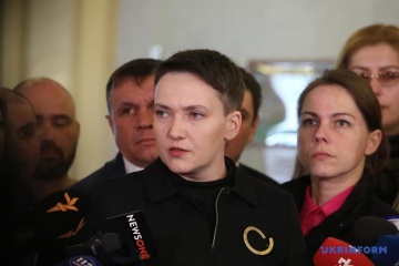 Flughafen Boryspil: Ex-Parlamentsabegordnete Nadija Sawtschenko mit gefälschtem Impfzertifikat erwischt