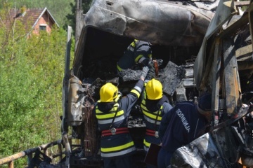 У Сербії автобус врізався у вантажівку, загинули п'ятеро людей