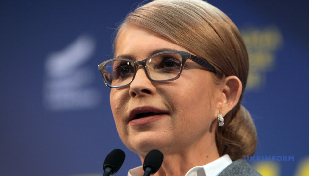 Sede de Zelensky: Tymoshenko no moderará debate  