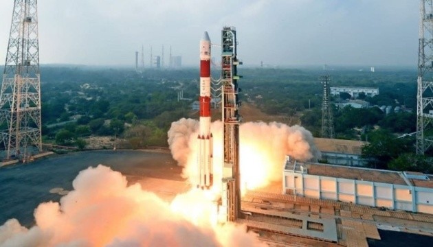 Індія запустила розвідувальний супутник