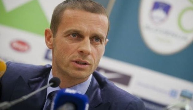 Президент УЄФА готовий відстороняти клуби від змагань через прояви расизму Президент УЄФА готовий відстороняти клуби від змагань через прояви расизму