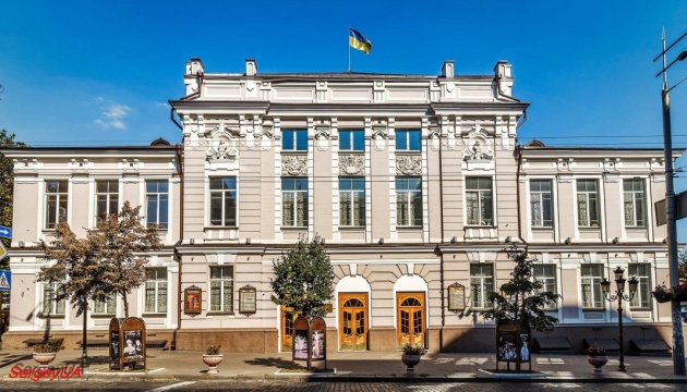 П’ять прем’єр: комунальні театри Києва виходять із карантину