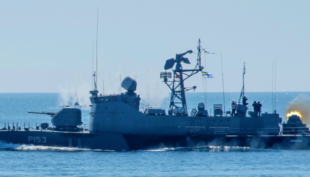 Pryluky boat, NATO frigate hold joint drills in Black Sea