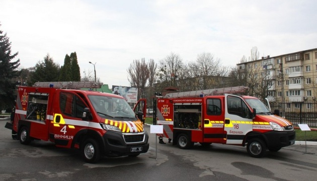 На Вінниччині рятувальники отримали два спецавтомобілі вартістю 6,5 млн гривень
