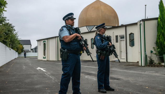 Теракт у мечетях: Нова Зеландія заборонила більшість напівавтоматичної зброї