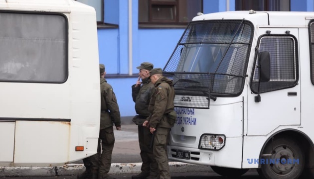 Поліція охороняє лесбійську конференцію у Києві, яку вчора намагалися зірвати