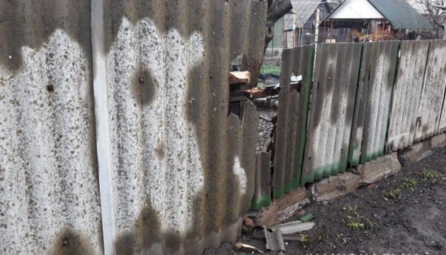 Donbass: Vier Häuser bei Beschuss der Besatzer beschädigt – Fotos