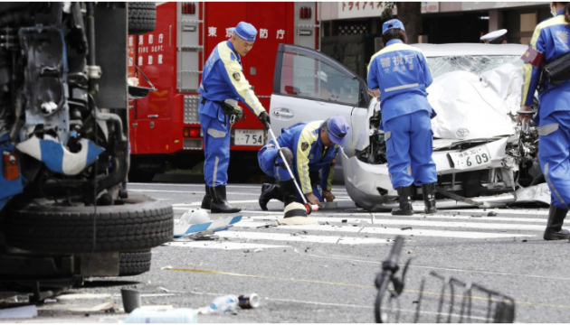 У Токіо автомобіль врізався у натовп: є загиблі і поранені