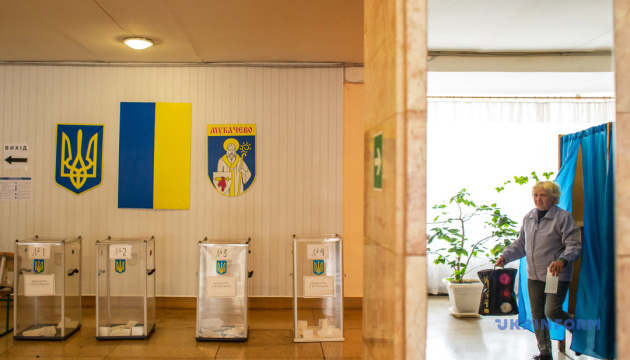 Американські спостерігачі назвали зразковими вибори в Україні