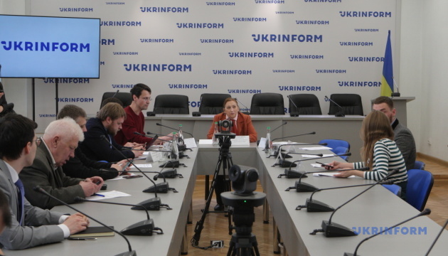 Суспільні настрої та оцінки громадянами ситуації на Донбасі: з якими очікуваннями матиме справу новий Президент України
