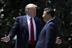Трамп атакує митом Китай, але одним Китаєм не обійдеться…