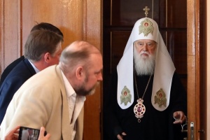 Патріарх Філарет. Як вийти із ситуації?