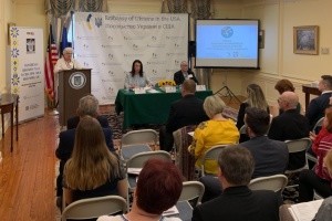 У Вашингтоні обговорили, як зберегти українську освіту в США