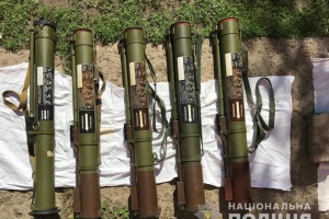Від початку війни на блокпостах в українців вилучили майже 1,5 тисячі гранатометів