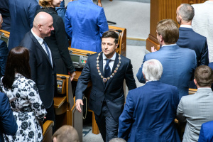 Президент завдав «аперкот» парламенту, але в «нокаут» не відправив