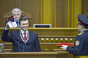 Уроки 2010-го: як четвертий президент став диктатором