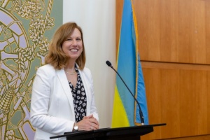 Kristina Kvien : Les États-Unis continueront de supporter l’Ukraine