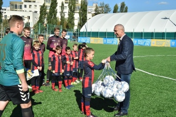 У Києві за рік побудували 104 футбольних майданчики