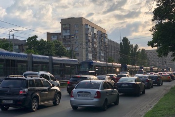 У столиці швидкісний трамвай зійшов з рейок